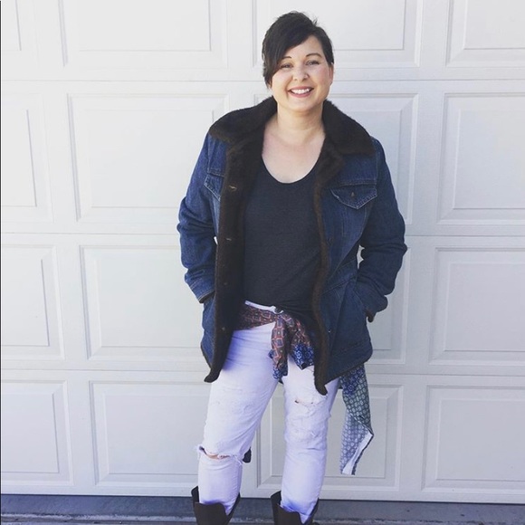 Meet your Posher, Audrey - Picture 2 of 3